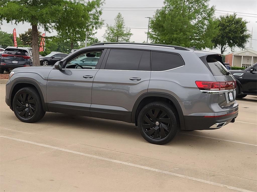 used 2024 Volkswagen Atlas car, priced at $37,699