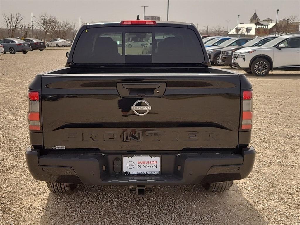 new 2025 Nissan Frontier car, priced at $35,282