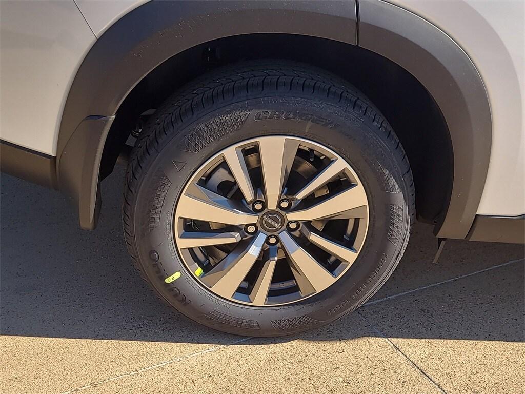 new 2025 Nissan Pathfinder car, priced at $37,034