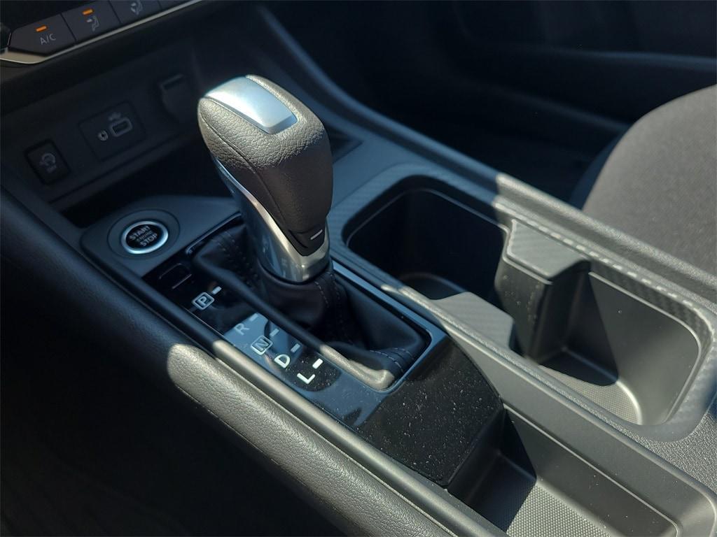 new 2025 Nissan Sentra car, priced at $21,021