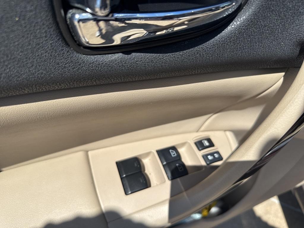 used 2014 Nissan Maxima car, priced at $10,886