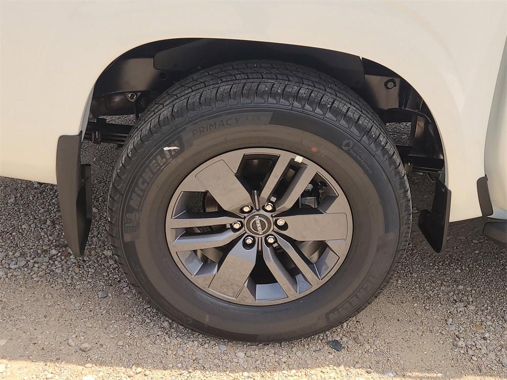 new 2025 Nissan Frontier car, priced at $35,268