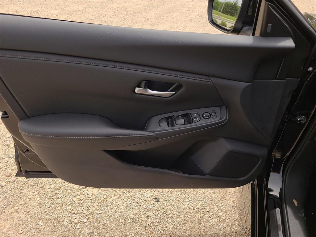 new 2025 Nissan Sentra car, priced at $23,686