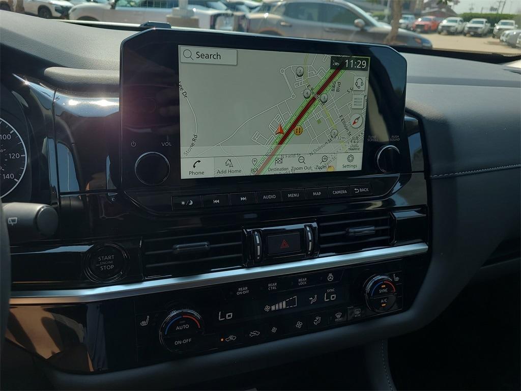 new 2025 Nissan Pathfinder car, priced at $40,425