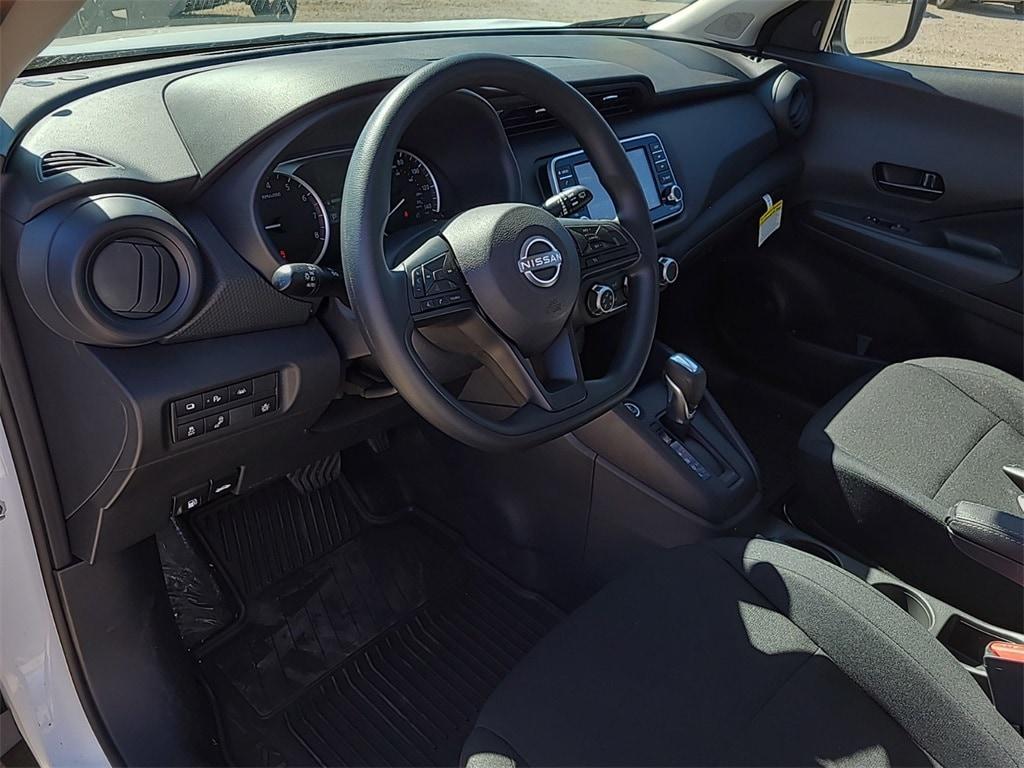 new 2025 Nissan Kicks car, priced at $22,857