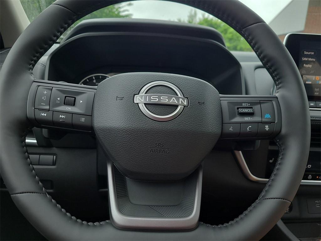 new 2025 Nissan Rogue car, priced at $33,158