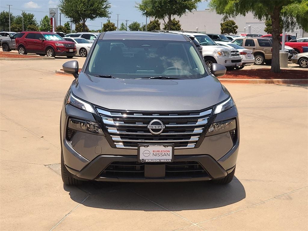 new 2025 Nissan Rogue car, priced at $30,175