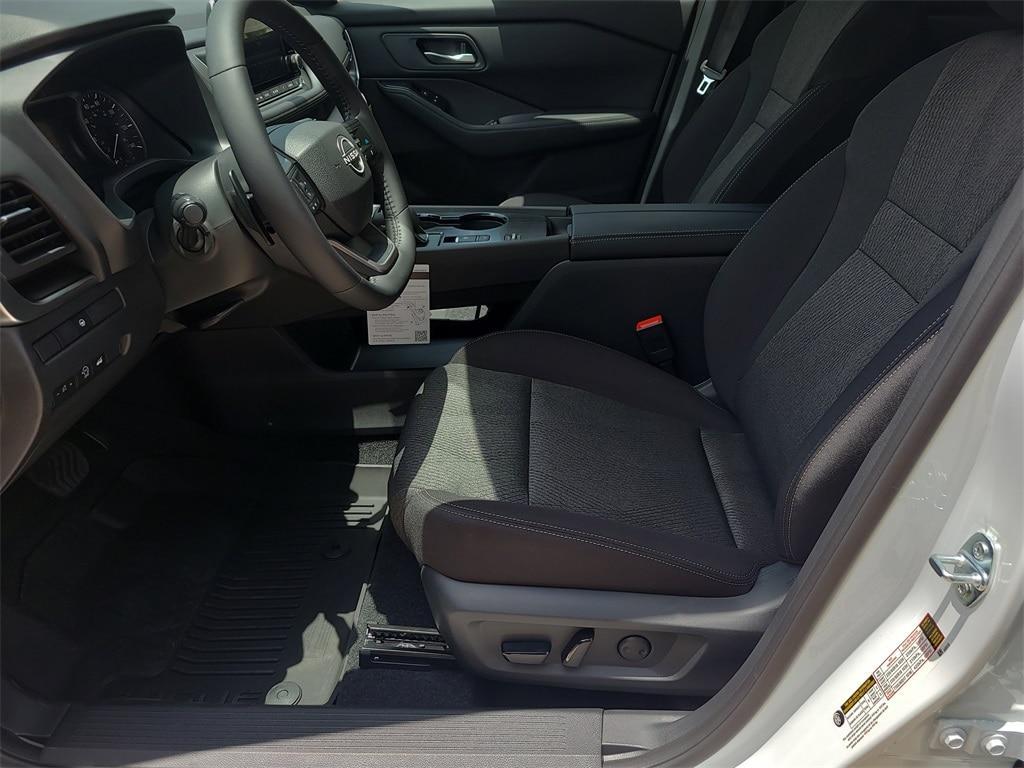 new 2025 Nissan Rogue car, priced at $30,573