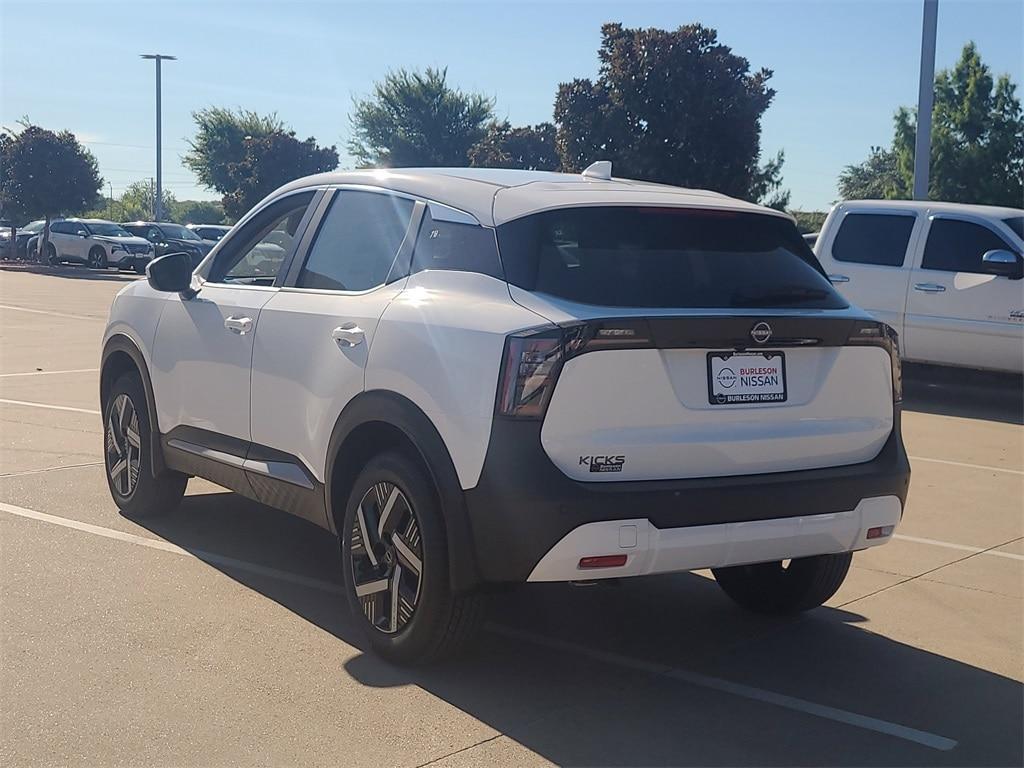 new 2025 Nissan Kicks car, priced at $24,729