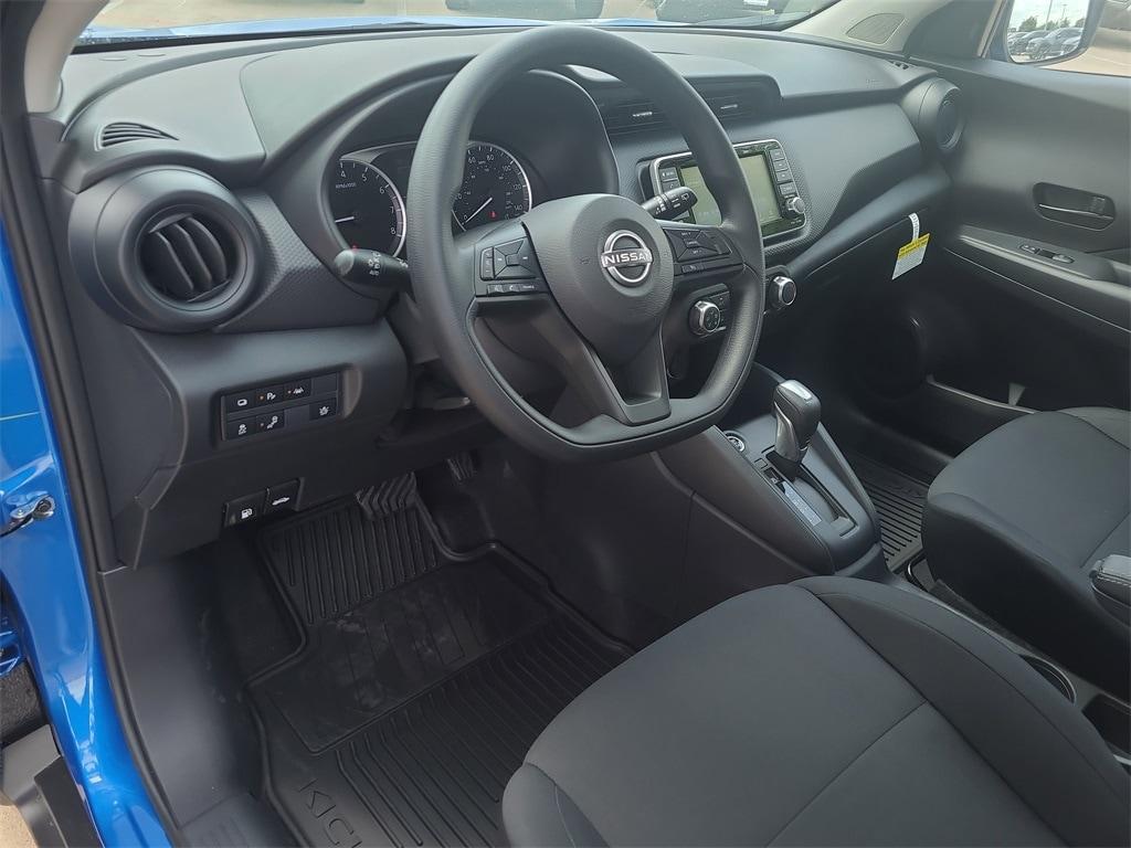 new 2025 Nissan Kicks Play car, priced at $22,920