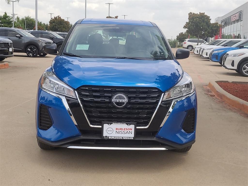new 2025 Nissan Kicks Play car, priced at $22,920