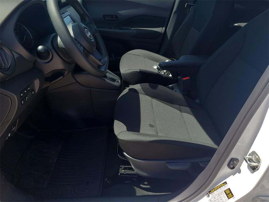 new 2025 Nissan Kicks Play car, priced at $20,848