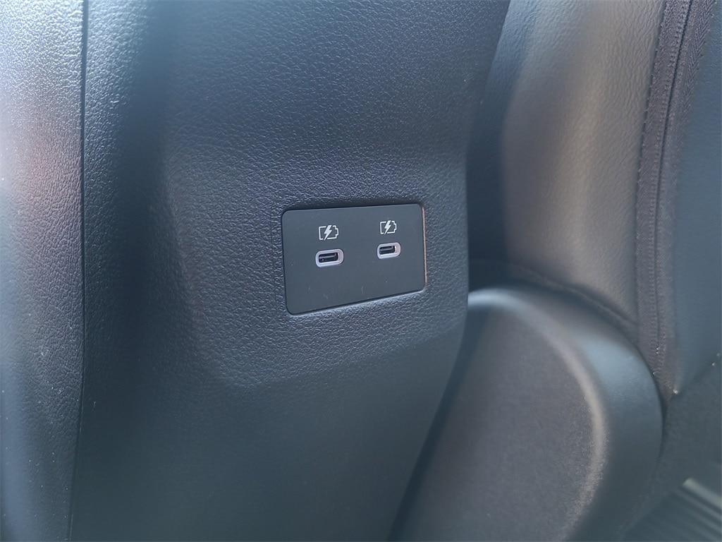 new 2025 Nissan Kicks car, priced at $29,265