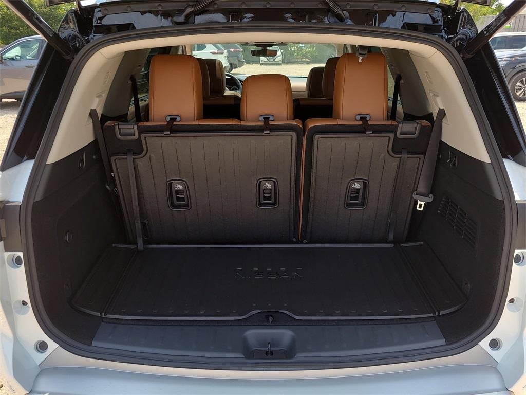 new 2025 Nissan Pathfinder car, priced at $48,947