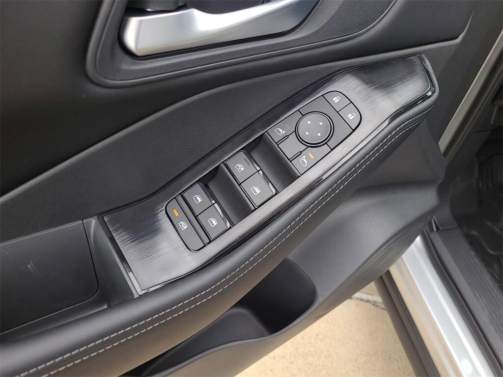 new 2025 Nissan Rogue car, priced at $30,253