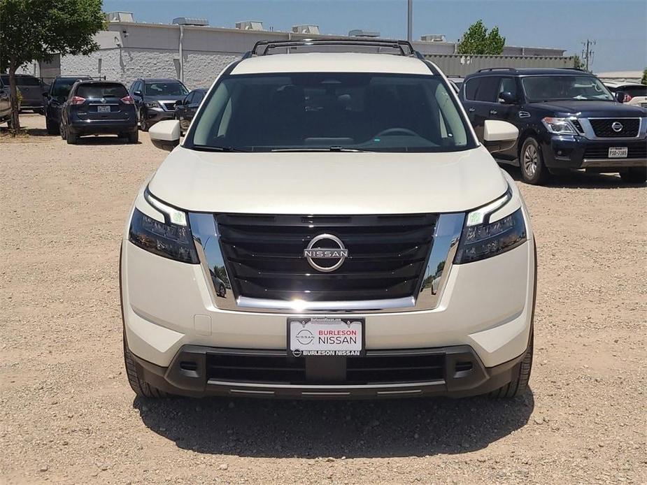 new 2024 Nissan Pathfinder car, priced at $36,256