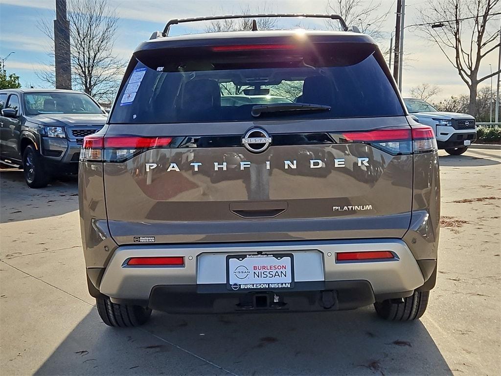 new 2025 Nissan Pathfinder car, priced at $48,668