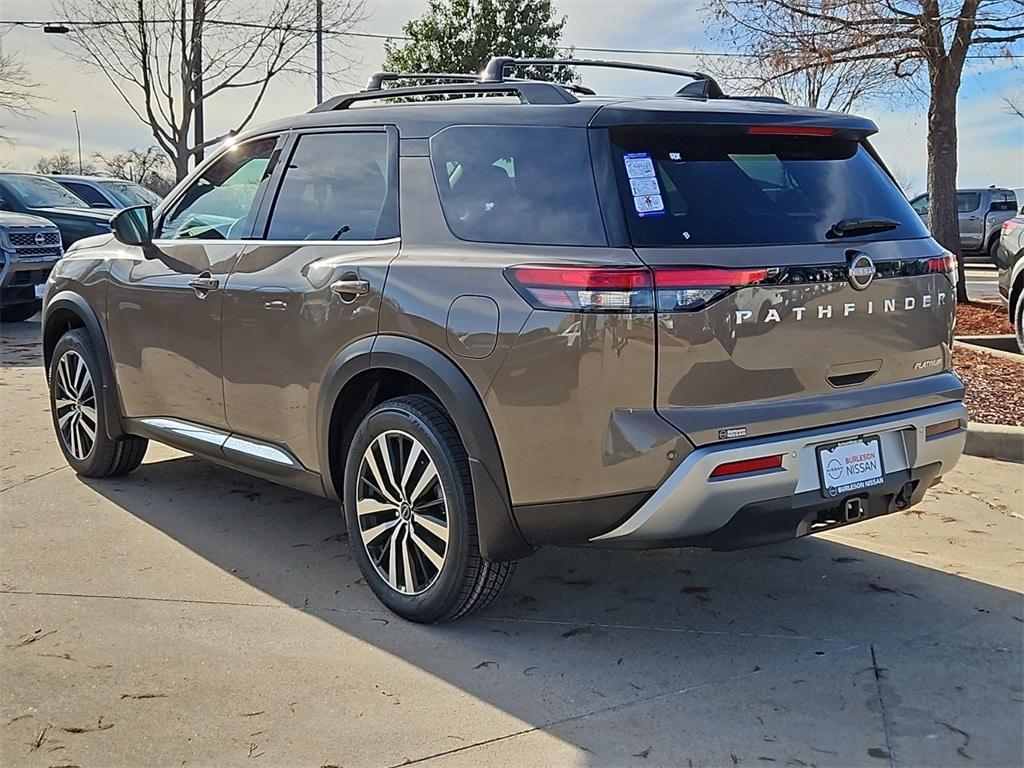 new 2025 Nissan Pathfinder car, priced at $48,668