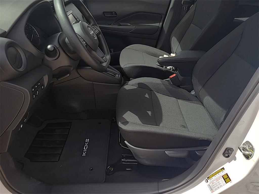 new 2025 Nissan Kicks car, priced at $22,857
