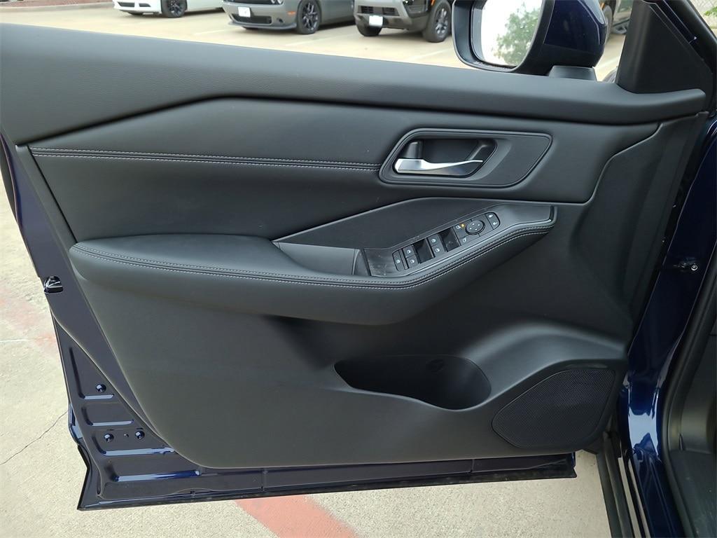 new 2025 Nissan Rogue car, priced at $32,869