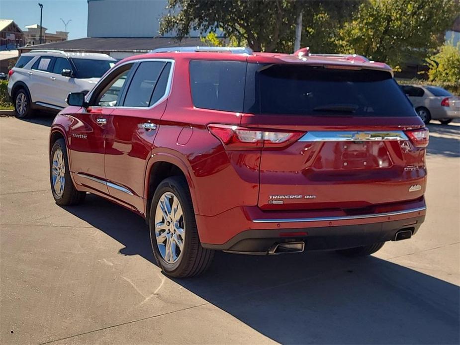 used 2019 Chevrolet Traverse car, priced at $23,188