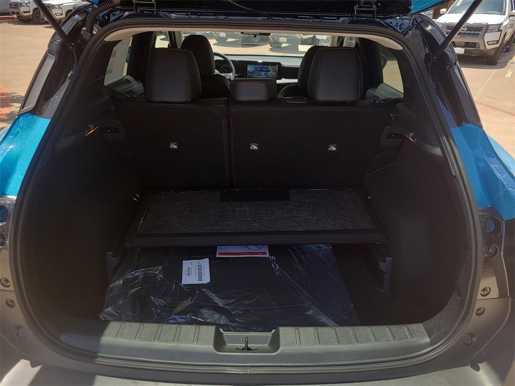 new 2025 Nissan Kicks car, priced at $28,385