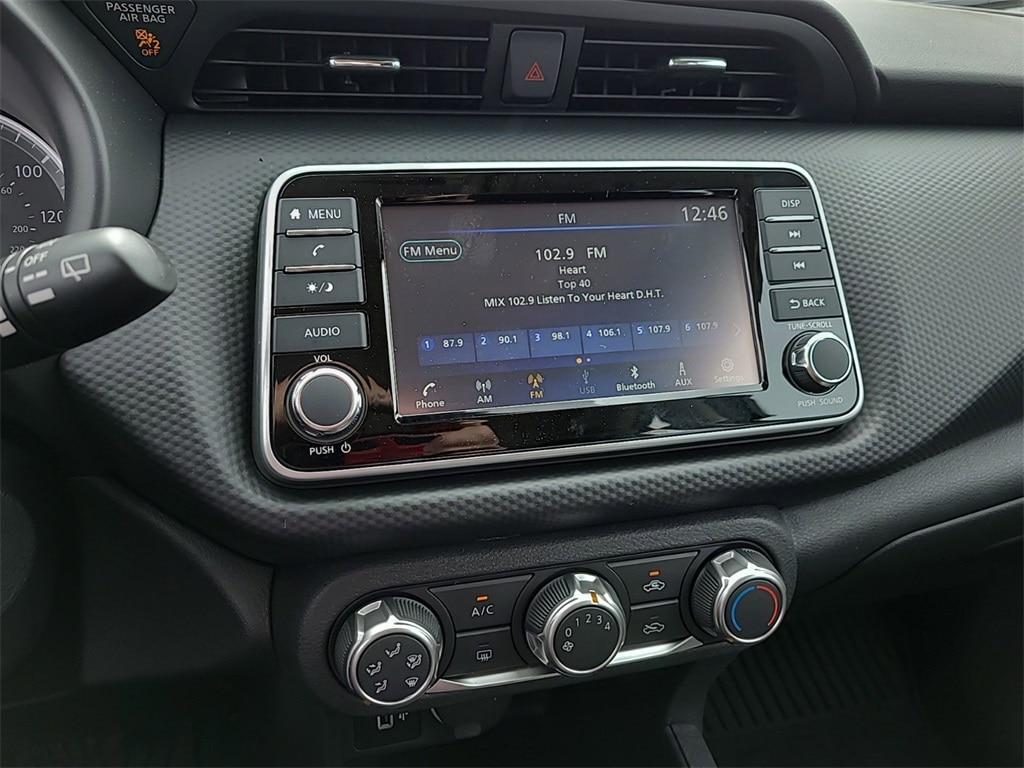 new 2025 Nissan Kicks car, priced at $22,857