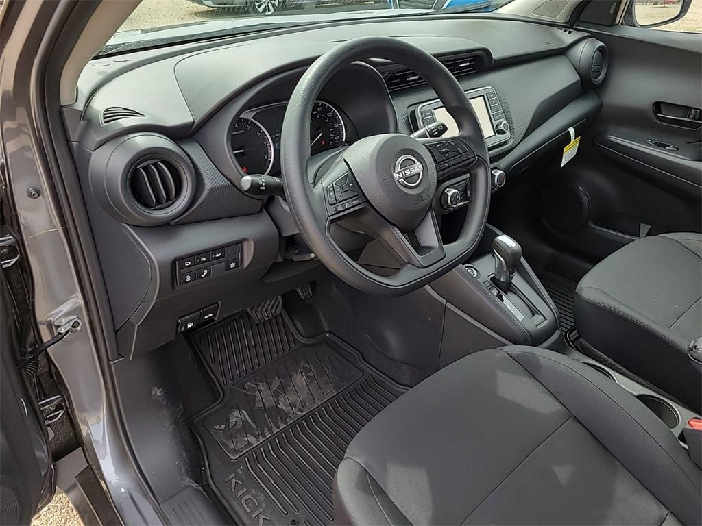new 2025 Nissan Kicks car, priced at $22,857