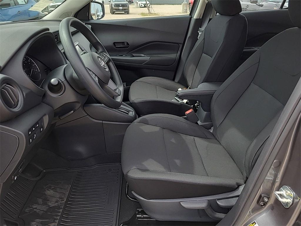 new 2025 Nissan Kicks car, priced at $22,857