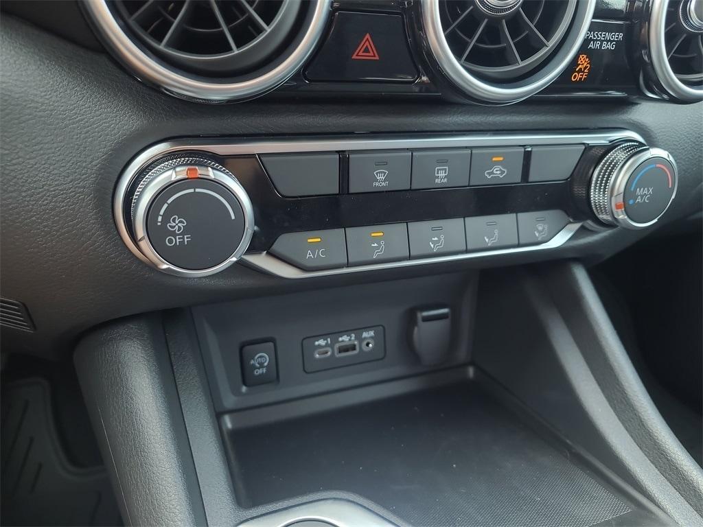 new 2025 Nissan Sentra car, priced at $23,192