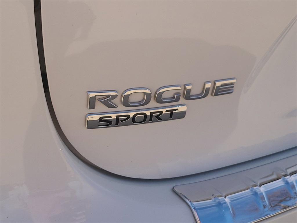 used 2021 Nissan Rogue Sport car, priced at $21,700