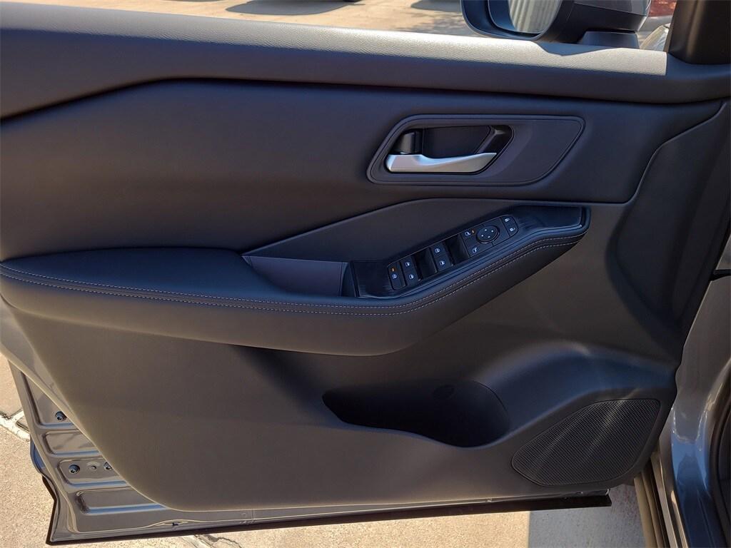 new 2026 Nissan Rogue car, priced at $29,358