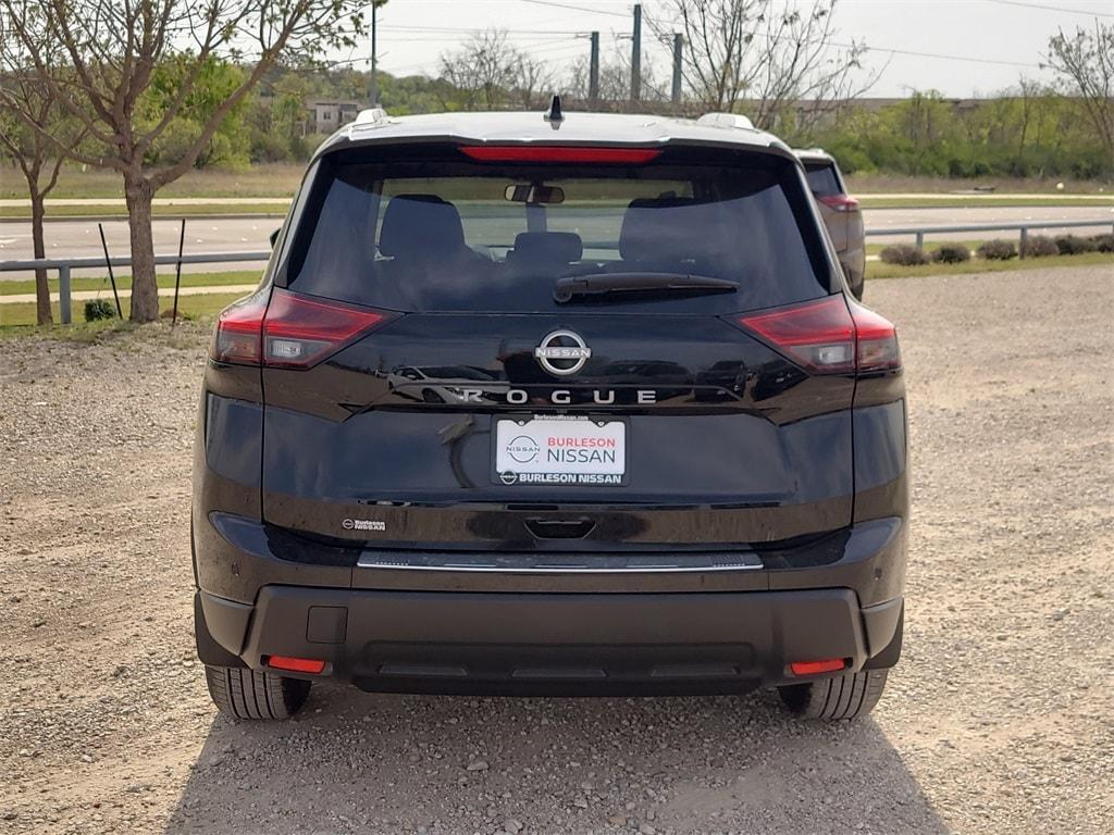 new 2025 Nissan Rogue car, priced at $32,000