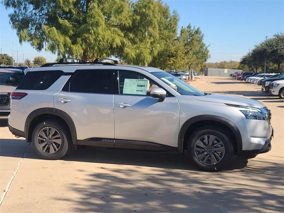 new 2025 Nissan Pathfinder car, priced at $44,410