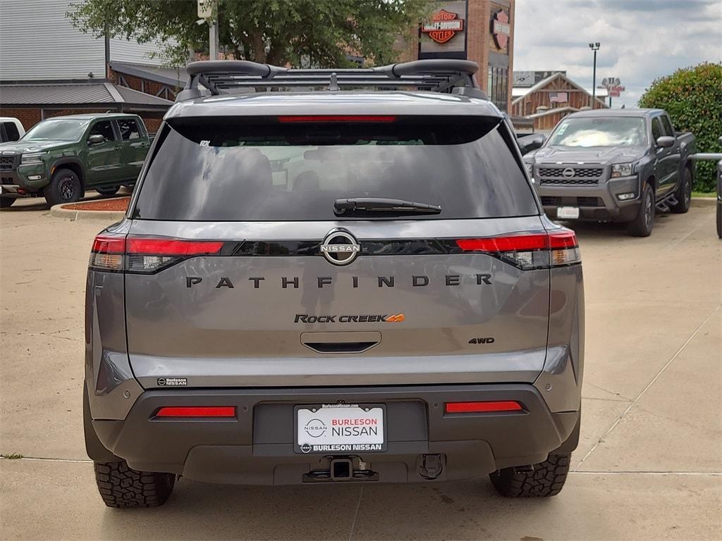 new 2025 Nissan Pathfinder car, priced at $42,338