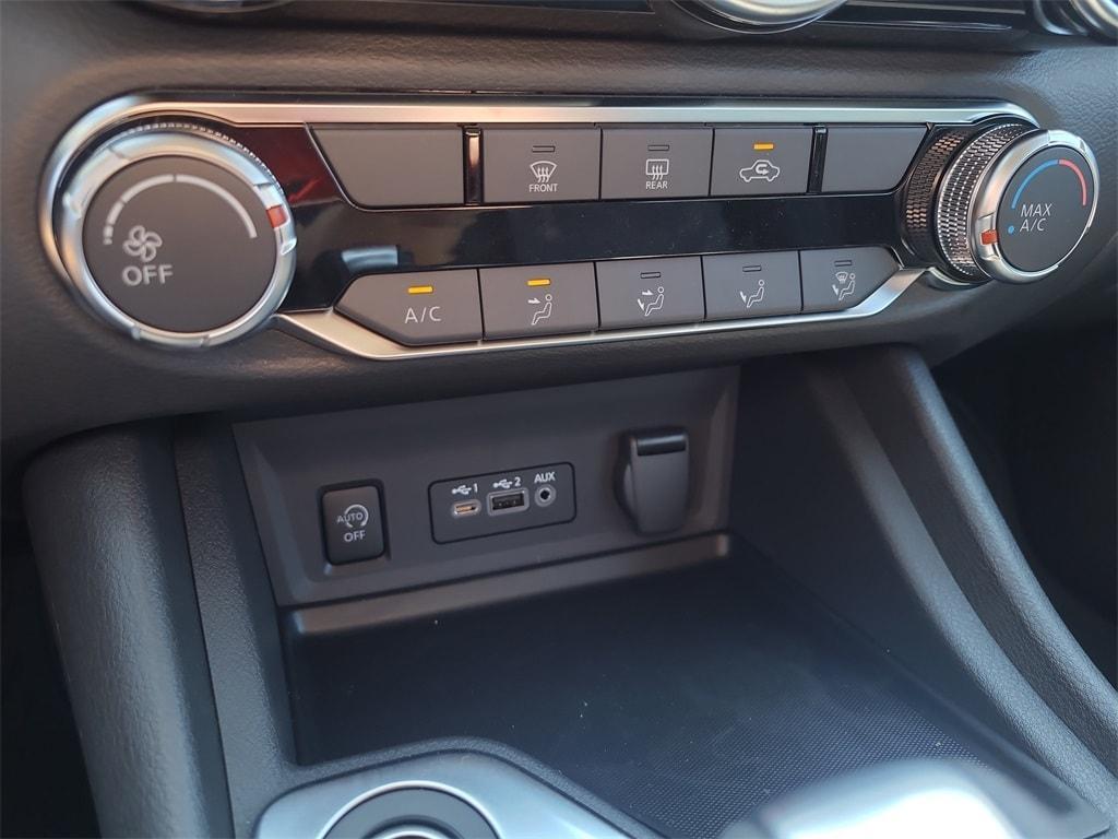 new 2025 Nissan Sentra car, priced at $21,234