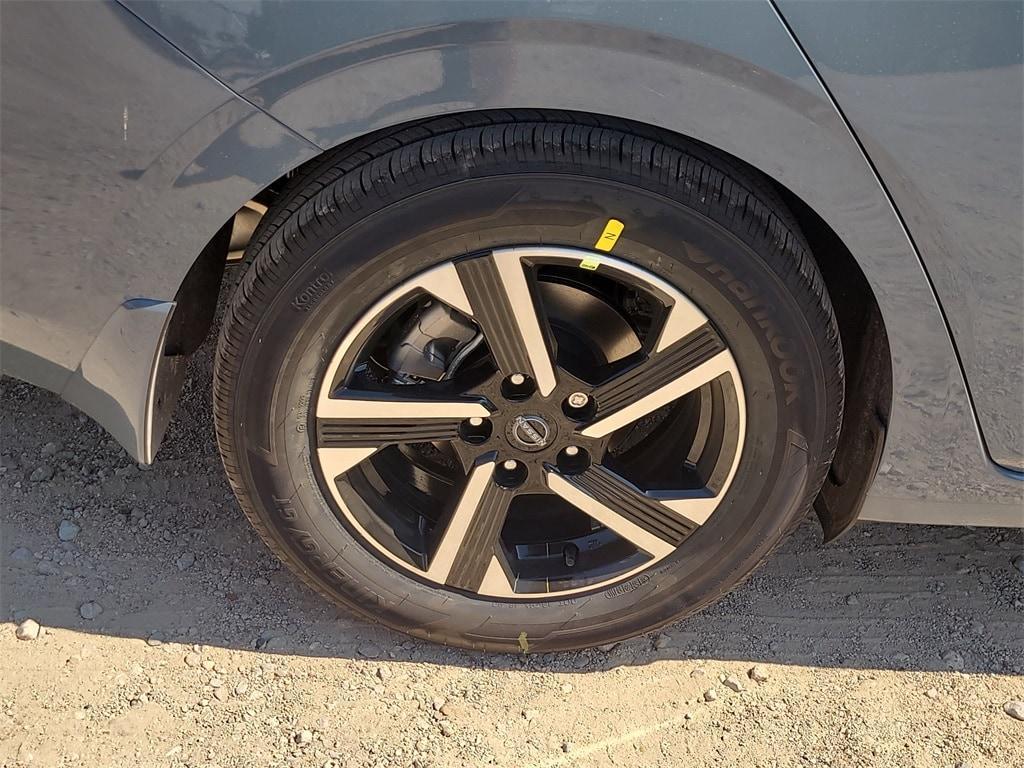 new 2025 Nissan Sentra car, priced at $21,234