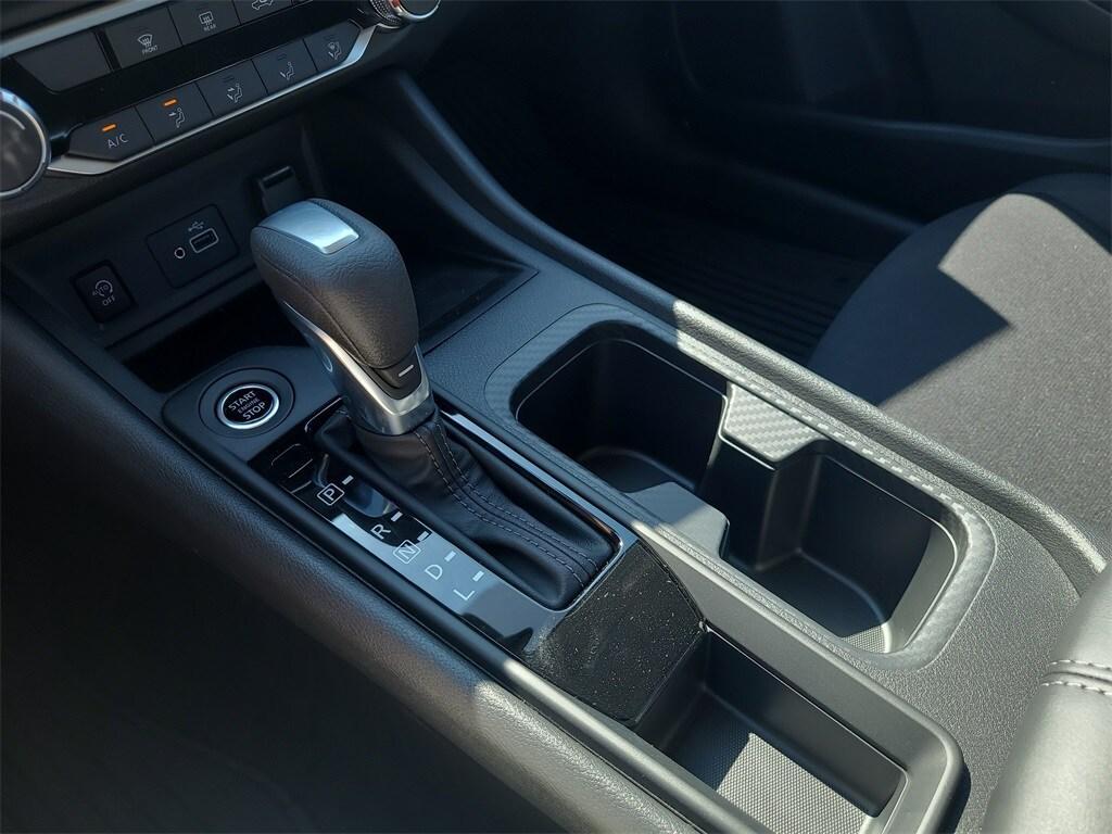 new 2025 Nissan Sentra car, priced at $21,021