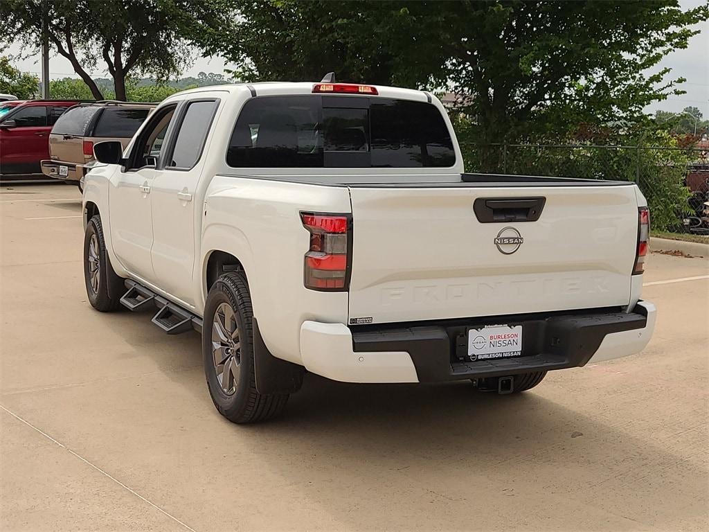 new 2025 Nissan Frontier car, priced at $35,268