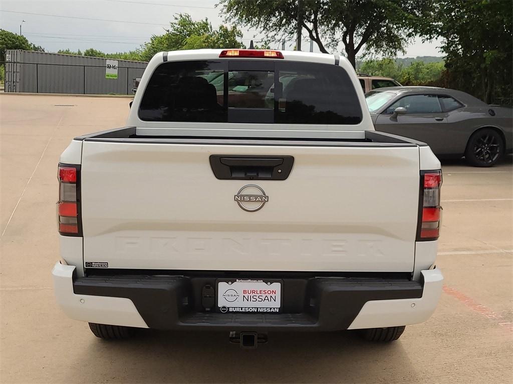 new 2025 Nissan Frontier car, priced at $35,268