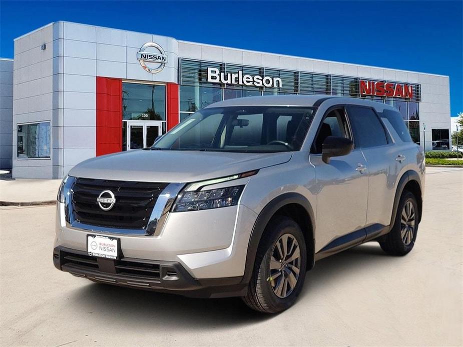 new 2025 Nissan Pathfinder car, priced at $36,312