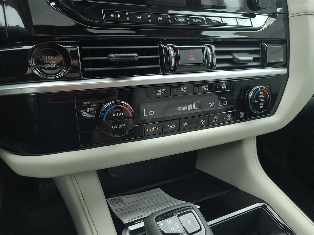 new 2025 Nissan Pathfinder car, priced at $43,393