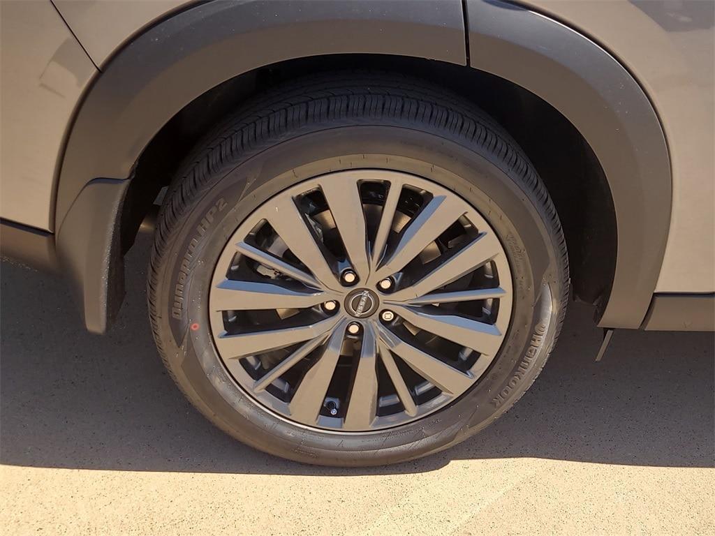 new 2025 Nissan Pathfinder car, priced at $46,555