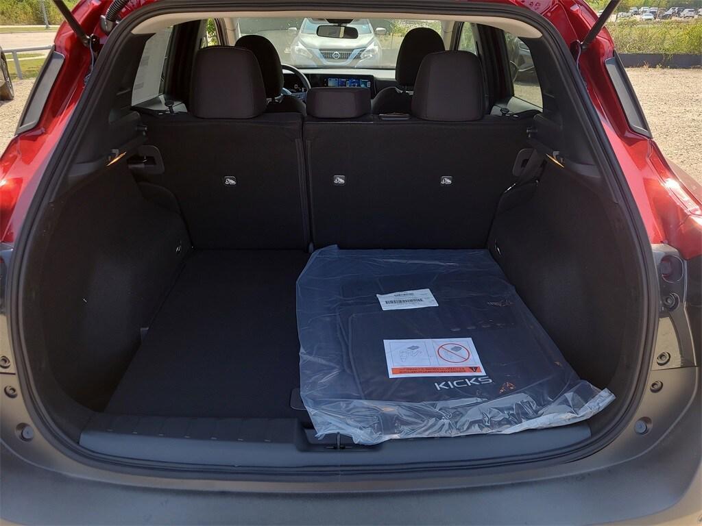 new 2026 Nissan Kicks car, priced at $25,712