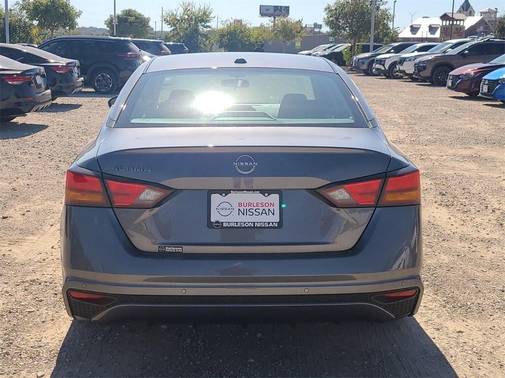 new 2025 Nissan Altima car, priced at $26,401