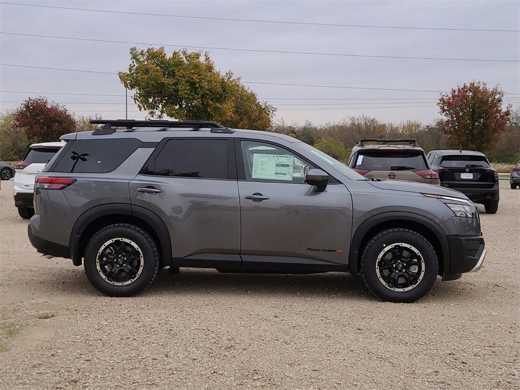 new 2025 Nissan Pathfinder car, priced at $43,863