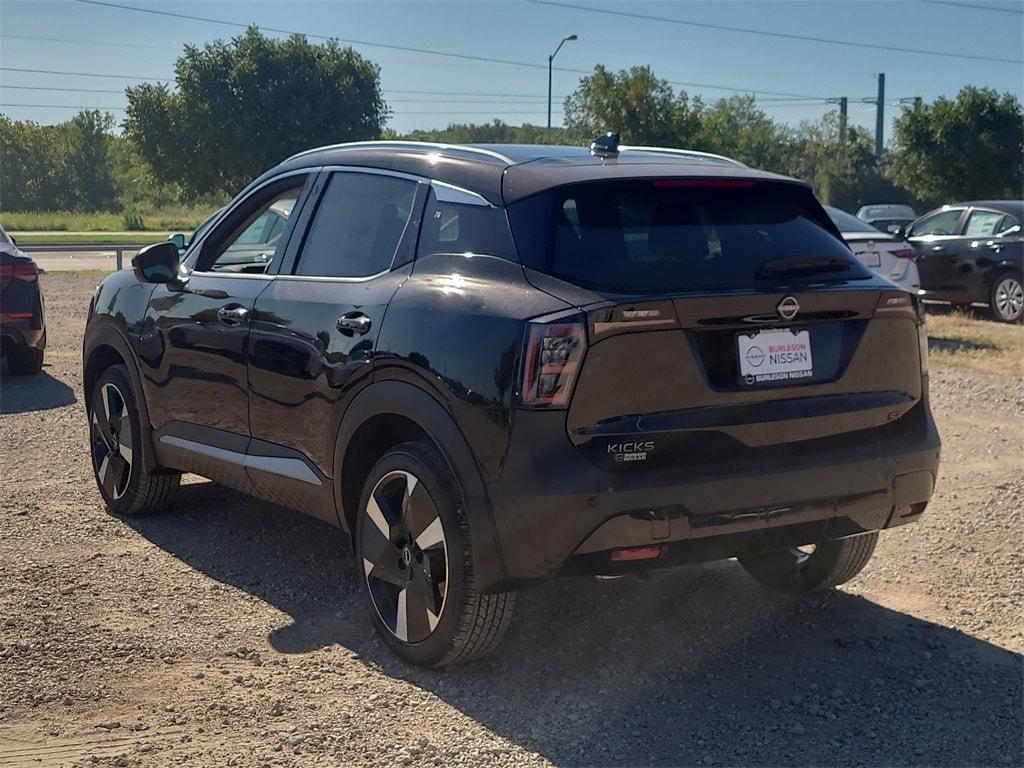 new 2025 Nissan Kicks car, priced at $24,248