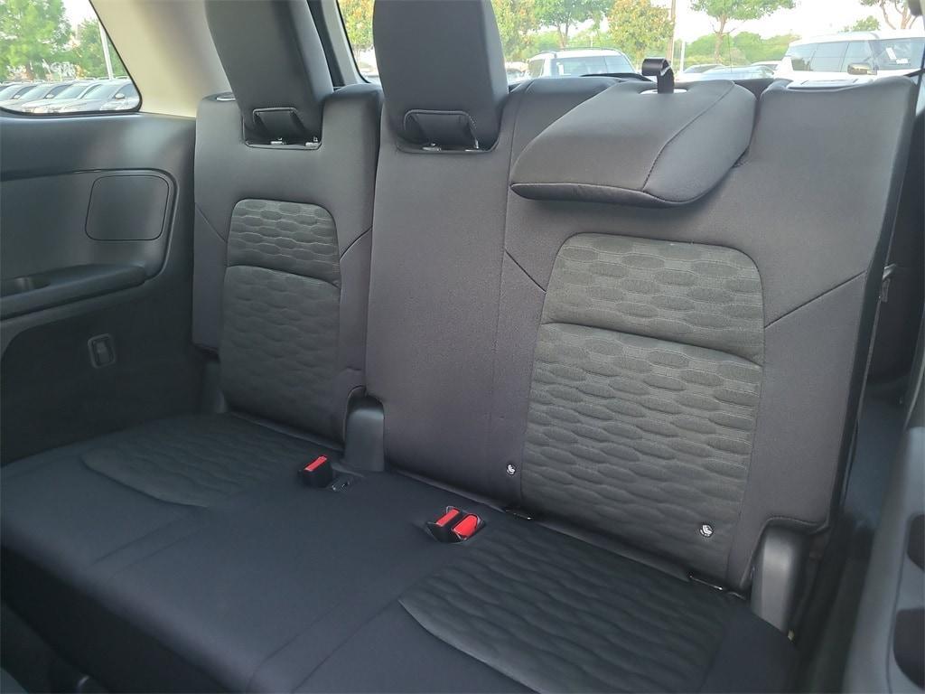 new 2025 Nissan Pathfinder car, priced at $37,922