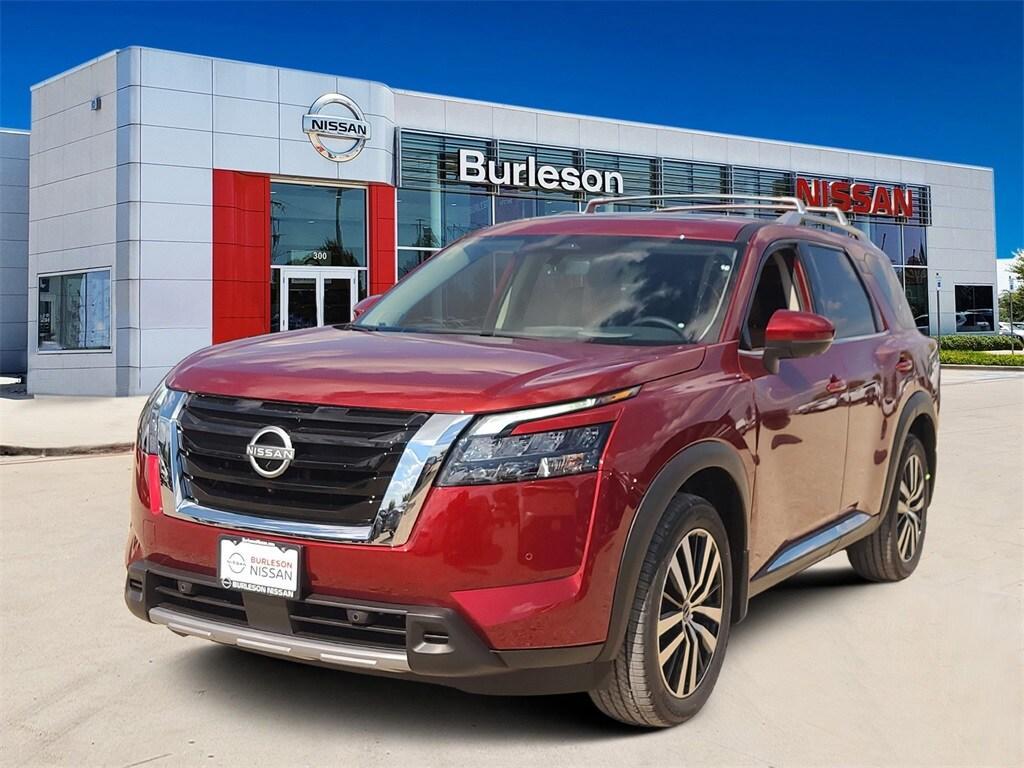 new 2025 Nissan Pathfinder car, priced at $49,131