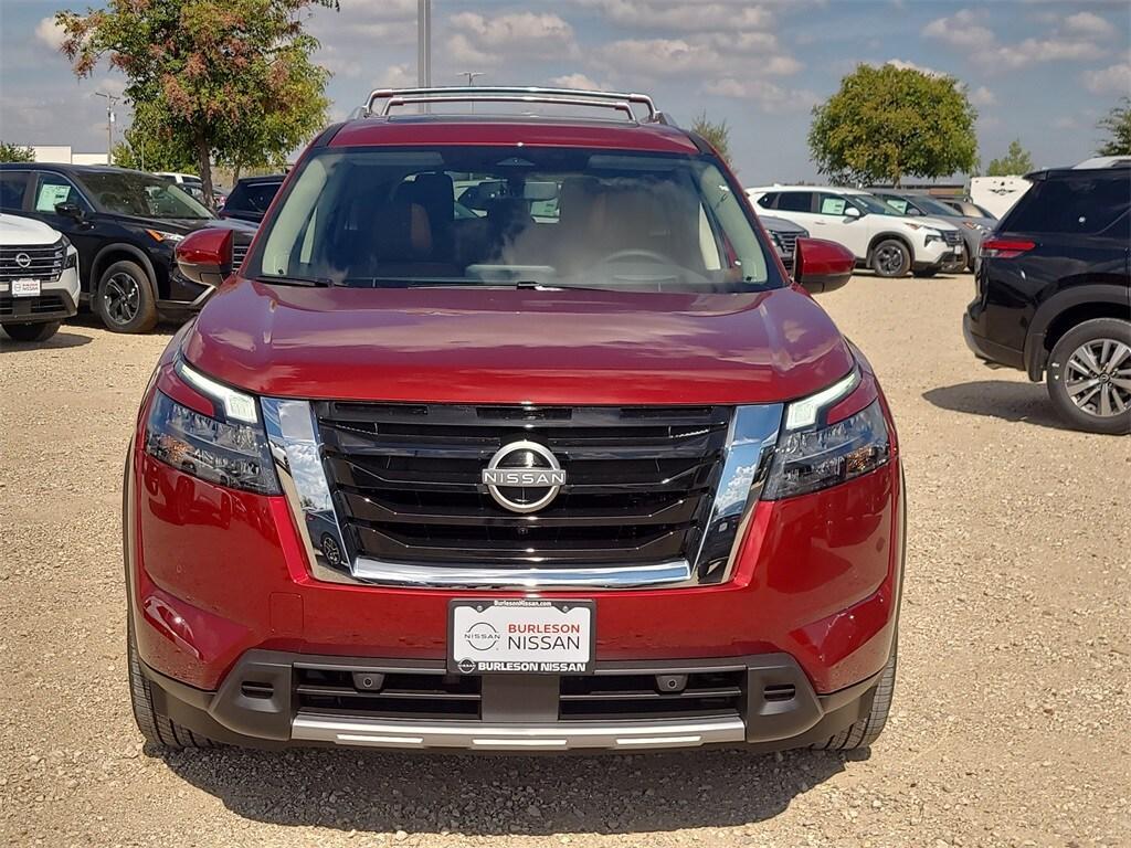 new 2025 Nissan Pathfinder car, priced at $49,131